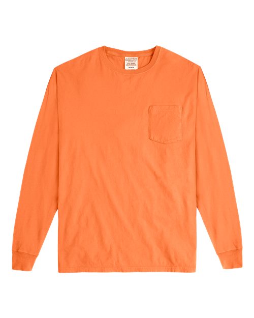 Unisex Garment-Dyed Long Sleeve T-Shirt With a Pocket